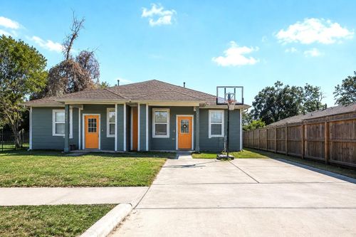 1035 Junell St, Houston, TX, 77088-6223 | Card Image