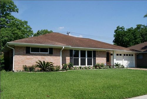 11410 Ashcroft Dr, Houston, TX, 77035-2406 | Card Image