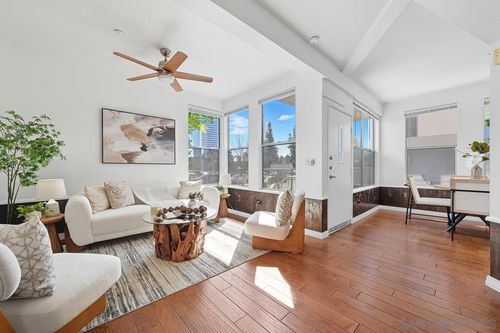 unit-121-101 Market St, San Diego, CA, 92101-6810 | Card Image