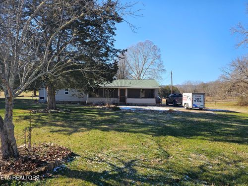 184 Glade Rd, Cumberland Gap, TN, 37724-4233 | Card Image