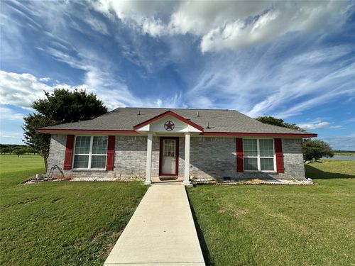 333 Lake Point Rd, Comanche, TX, 76442-7155 | Card Image