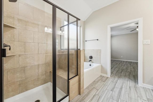 Master Bath | Image 15