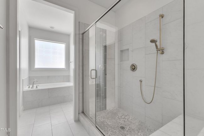 Primary Bath | Image 29