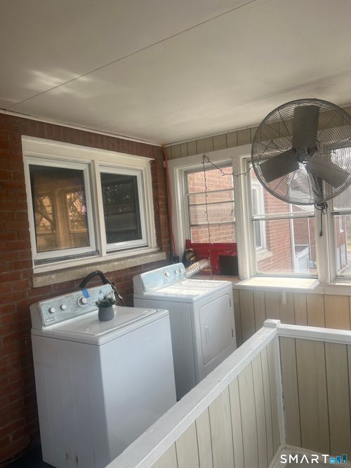 2-177 Russell St, Middletown, CT, 06457-4323 | Card Image