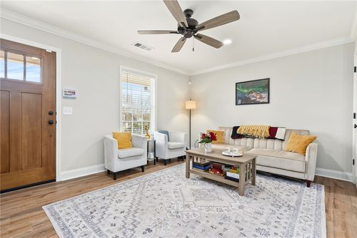 apt-231-327 N Ross St, Auburn, AL, 36830-8870 | Card Image