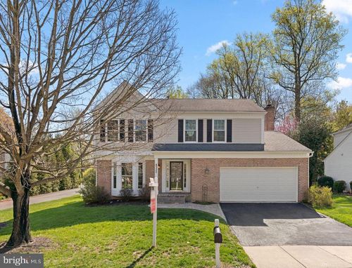 8525 Trail View Dr, Ellicott City, MD, 21043-6071 | Card Image