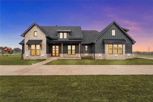 176 Southern Heights Drive, Lorena, TX, 76655 | Card Image