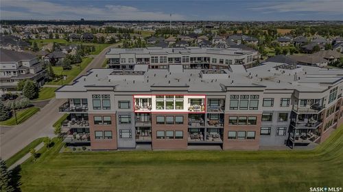 304-404 Cartwright St, Saskatoon, SK, S7T0W6 | Card Image