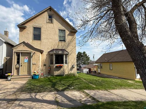 124 3rd St Sw, Chisholm, MN, 55719-2014 | Card Image