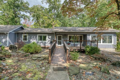 39 Windsong Ln, Eureka Springs, AR, 72631-8960 | Card Image