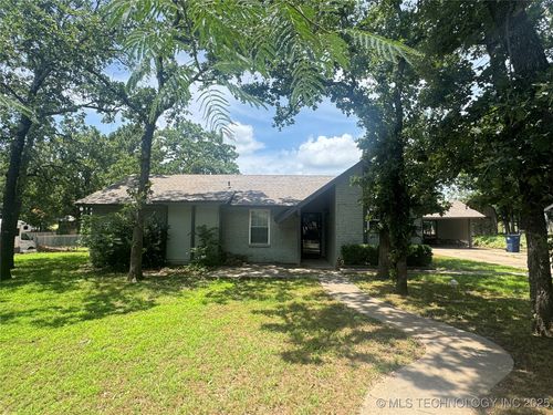 1516 Timber Ridge Dr, Cleveland, OK, 74020-9661 | Card Image
