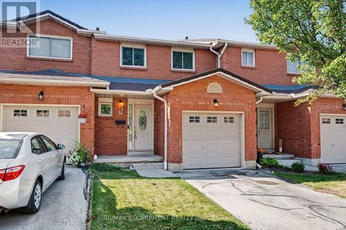 14-391 Stone Church Road E, Hamilton (Barnstown), ON, L9B2H2 | Card Image