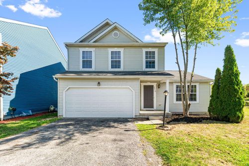8810 Greylag Loop, Blacklick, OH, 43004-8332 | Card Image