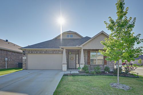 10621 Alpine Meadow Ln, Fort Worth, TX, 76140-5491 | Card Image