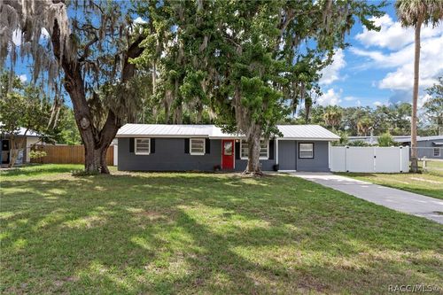 97 Risher Ave, Inglis, FL, 34449-9712 | Card Image
