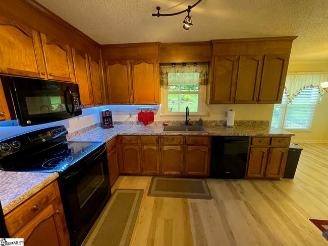 107 Williams Rd, House other with 3 bedrooms, 2 bathrooms and 2 parking in Taylors SC | Image 10