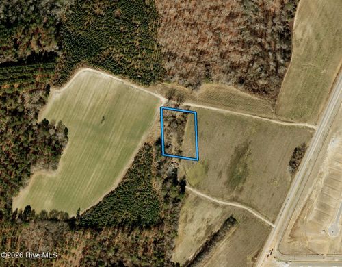 1069 Matthews Rd, Lillington, NC, 27546-9356 | Card Image