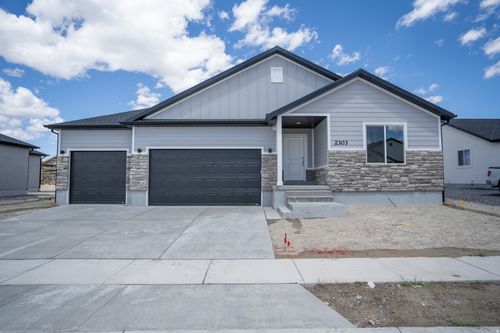 475-2392 E Yellow Blossom St, Eagle Mountain, UT, 84005-3016 | Card Image