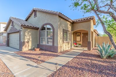 9053 E Hillview Circle, House other with 3 bedrooms, 2 bathrooms and null parking in Mesa AZ | Image 1