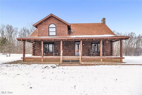 8282 River Corners Rd, Homerville, OH, 44235-9713 | Card Image