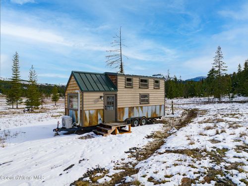 992 Green Valley Rd, Fernwood, ID, 83830 | Card Image