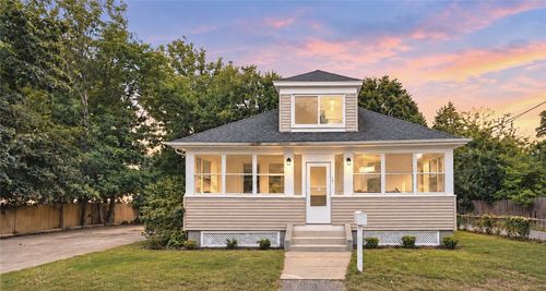 45 Eddy St, Cranston, RI, 02920-7908 | Card Image