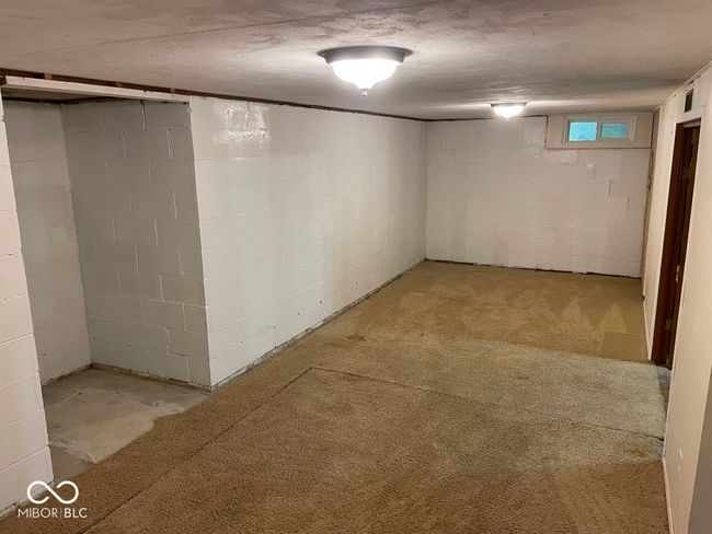 2627 E Dekist St, House other with 3 bedrooms, 2 bathrooms and null parking in Bloomington IN | Image 14