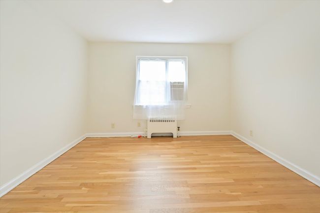 APT-23 - 461 Heath Pl, Condo with 2 bedrooms, 1 bathrooms and null parking in Hackensack NJ | Image 10