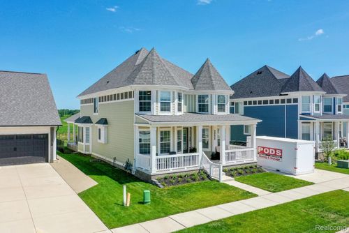 54624 Ann Dr, Macomb, MI, 48042-5840 | Card Image
