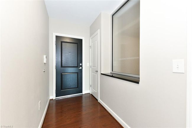 STE-310 - 201 N Elm St, House other with 1 bedrooms, 1 bathrooms and null parking in Greensboro NC | Image 4