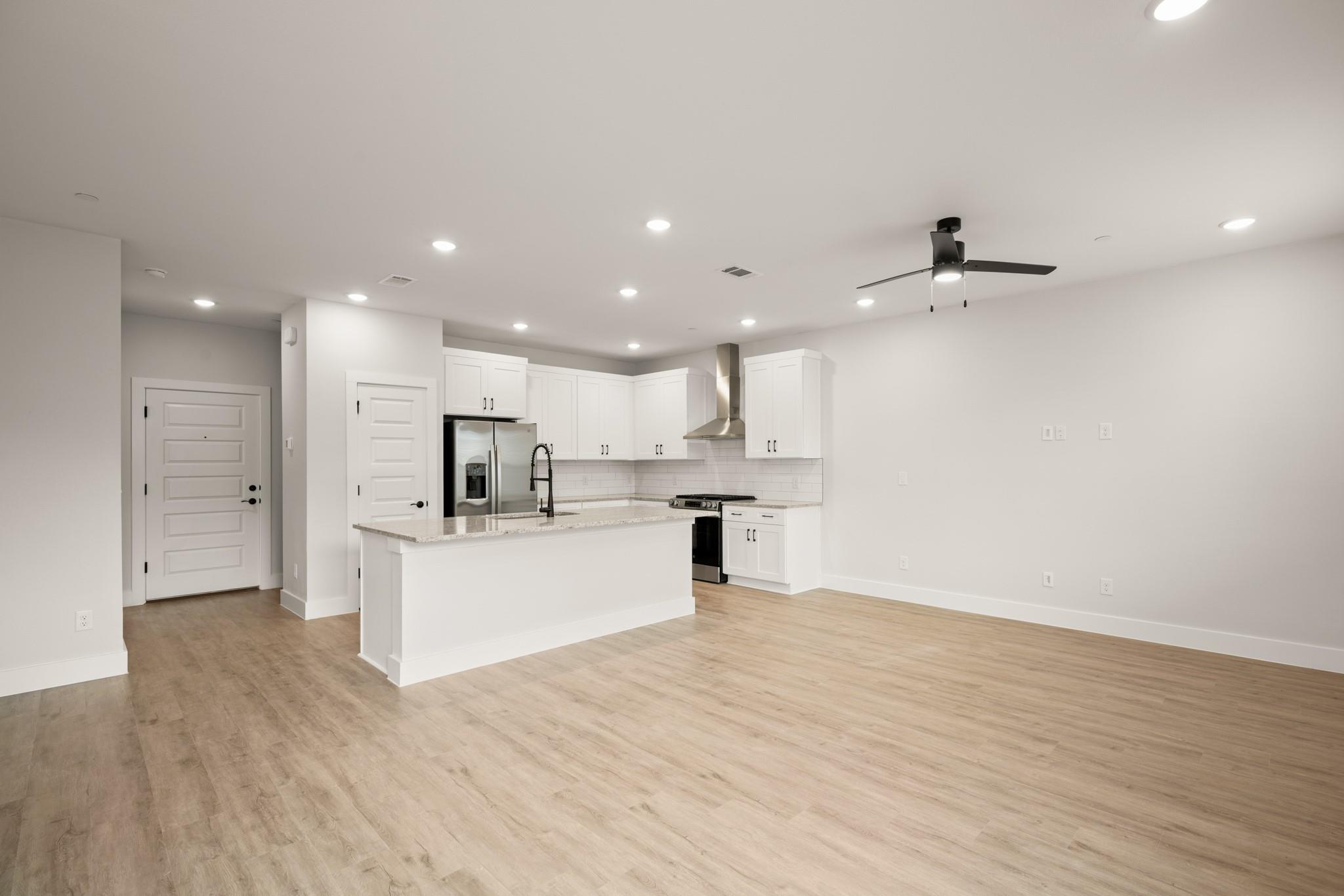 Residential Lease in Bee Cave 3