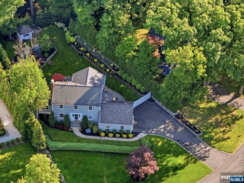 62 Fells Rd, Verona, NJ, 07044-1109 | Card Image