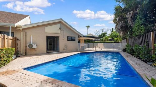 7659 Sierra Ter W, Boca Raton, FL, 33433-3315 | Card Image