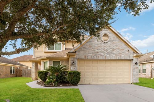 2114 Bishop Hollow Ln, Rosenberg, TX, 77471-3285 | Card Image