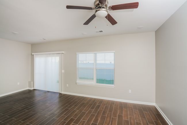 2101 Paddle Wheel Dr, House other with 3 bedrooms, 3 bathrooms and null parking in Jeffersonville IN | Image 5