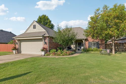 1502 W 117th St S, Jenks, OK, 74037-4229 | Card Image
