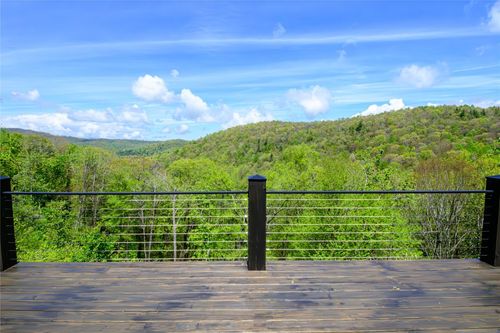 369 Firesong Ln, Glenville, NC, 28736-0400 | Card Image