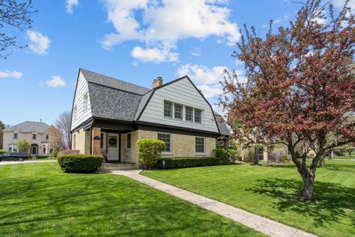 842 Lyster Rd, Highwood, IL, 60040-2029 | Card Image