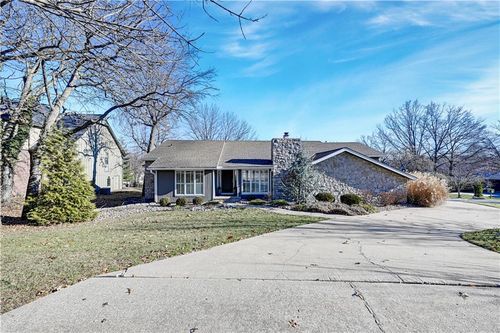 11021 Buena Vista St, Leawood, KS, 66211-1434 | Card Image