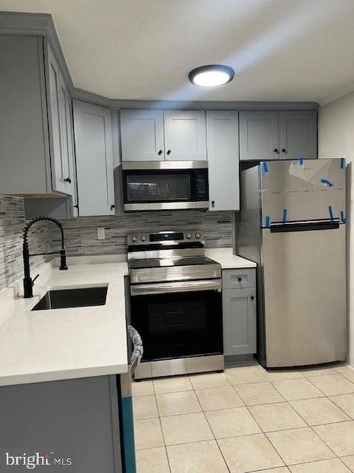 apt-215-9207 Douglas St, MANASSAS, VA, 20110-5629 | Card Image