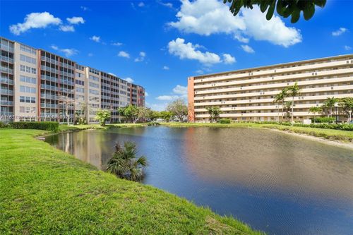 1-1770 Ne 191st St, Miami, FL, 33179-4221 | Card Image