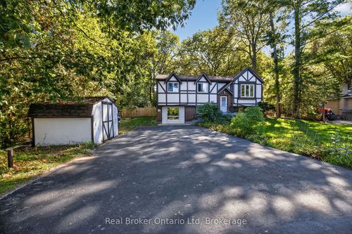 203 Knox Rd W, Wasaga Beach, ON, L9Z2A7 | Card Image