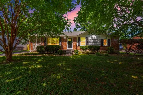 612 Dunston Dr, Nashville, TN, 37211-3624 | Card Image