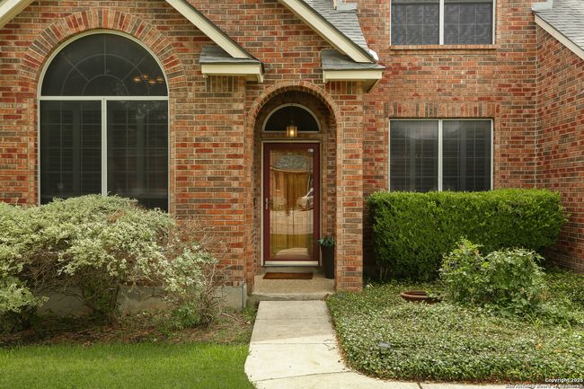 14307 Windy Crk, House other with 4 bedrooms, 4 bathrooms and null parking in Helotes TX | Image 4