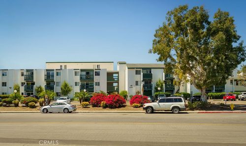 107-4060 Huerfano Ave, San Diego, CA, 92117-5204 | Card Image