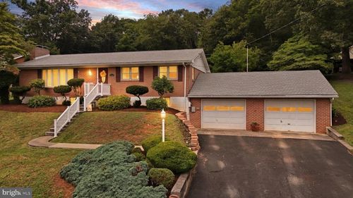 13005 Mallard St, CUMBERLAND, MD, 21502-5205 | Card Image