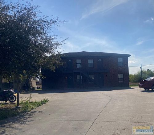 apt-d-150 Wild Olive Cir, San Benito, TX, 78586-5493 | Card Image