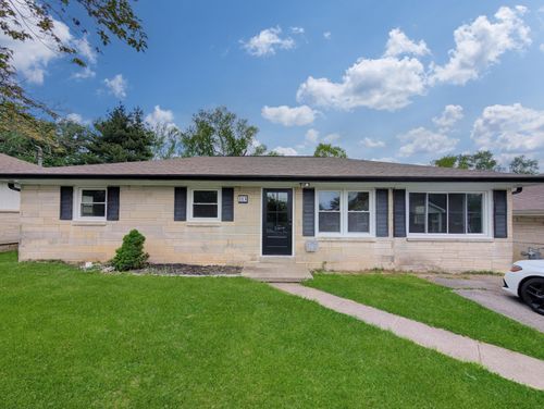 113 Henson Ave, Danville, KY, 40422-2220 | Card Image