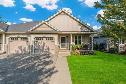 10 Sunnydale Crt, Smithville, ON, L0R2A0 | Card Image
