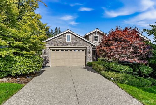 12419 243rd Ter Ne, Redmond, WA, 98053-5760 | Card Image